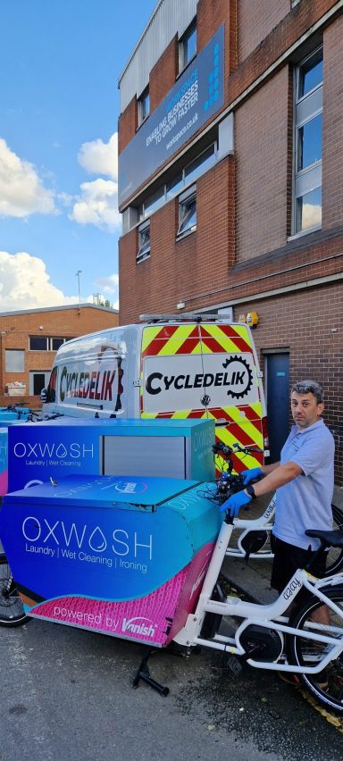 CYCLEDELIK DELIVEROO late night roadside assist.